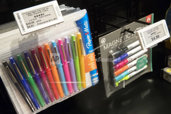 Amazon khai trương cửa hàng bán lẻ 4 sao đầu tiên tại Mỹ - Ảnh 6. Amazon khai trương cửa hàng bán lẻ 4 sao đầu tiên tại Mỹ - Ảnh 6.