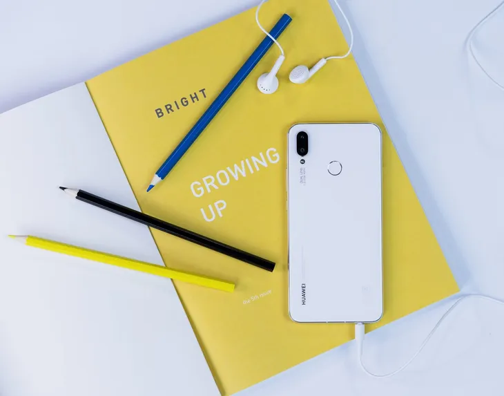 Huawei Nova 3i có thêm phiên bản màu trắng ngọc trai - Ảnh 1. Huawei Nova 3i có thêm phiên bản màu trắng ngọc trai - Ảnh 1.