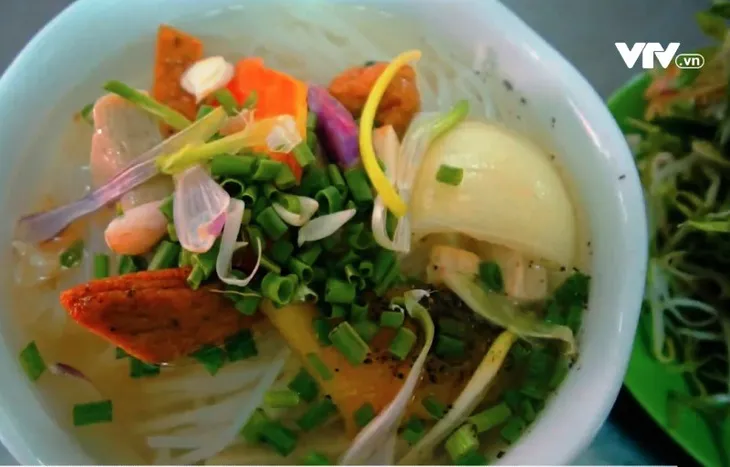 Gợi ý món ngon nên thử khi du lịch Nha Trang - Ảnh 1. Gợi ý món ngon nên thử khi du lịch Nha Trang - Ảnh 1.