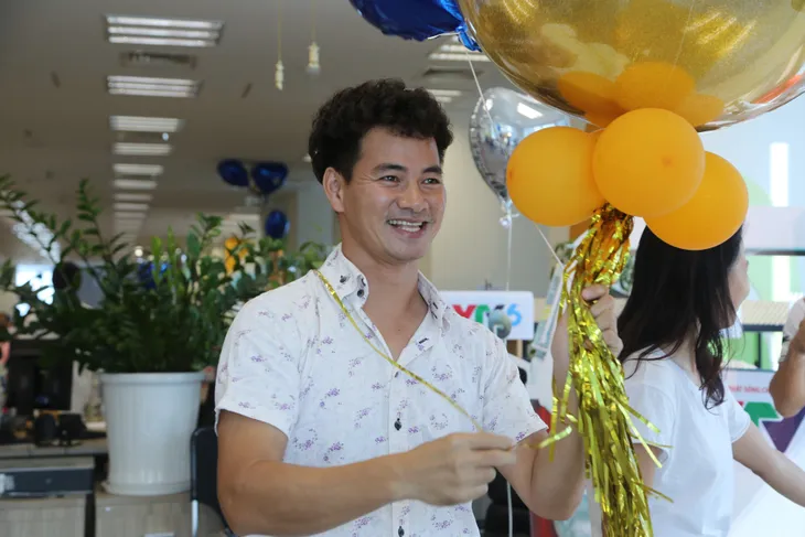 Tự Long: Tôi muốn mang đến một Trung thu ý nghĩa cho trẻ em nghèo - Ảnh 3. Tự Long: Tôi muốn mang đến một Trung thu ý nghĩa cho trẻ em nghèo - Ảnh 3.