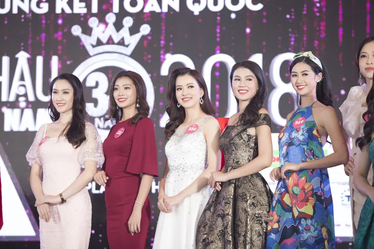 Cận cảnh chiếc vương miện đặc biệt của Hoa hậu Việt Nam 2018 - Ảnh 6. Cận cảnh chiếc vương miện đặc biệt của Hoa hậu Việt Nam 2018 - Ảnh 6.