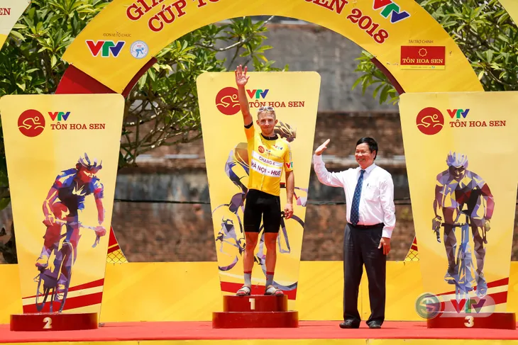ẢNH: Những khoảnh khắc ấn tượng chặng 6 Giải xe đạp quốc tế VTV Cup Tôn Hoa Sen 2018 - Ảnh 19. ẢNH: Những khoảnh khắc ấn tượng chặng 6 Giải xe đạp quốc tế VTV Cup Tôn Hoa Sen 2018 - Ảnh 19.