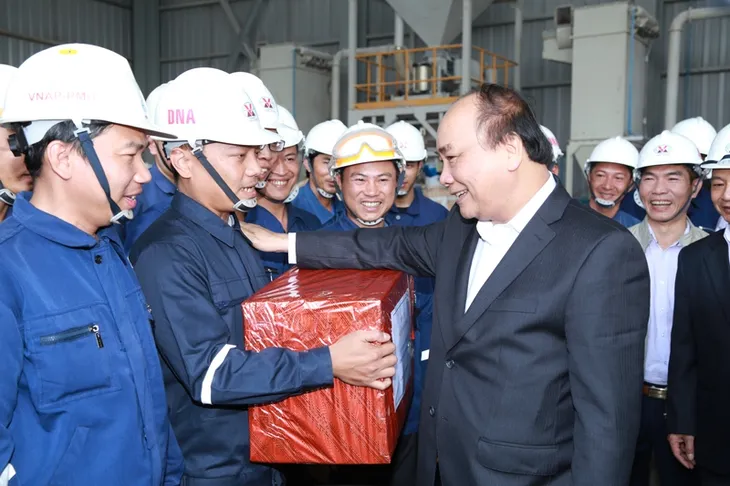 Các dự án bauxite tại Tây Nguyên vận hành ổn định, doanh thu cao - Ảnh 1.