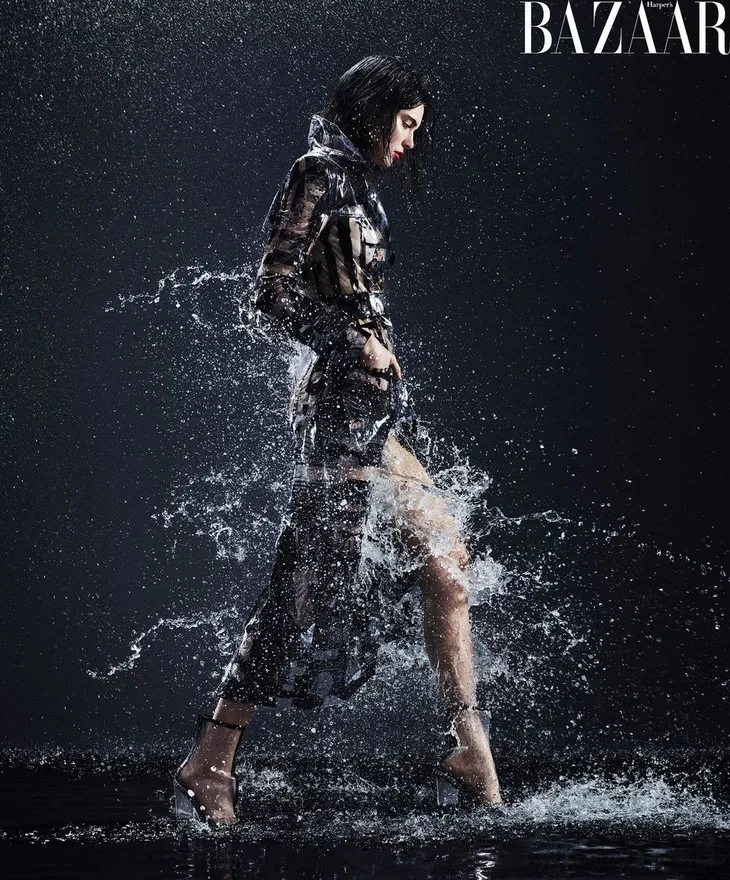 Kendall Jenner đẹp ấn tượng trên Harpers Bazaar - Ảnh 5. Kendall Jenner đẹp ấn tượng trên Harpers Bazaar - Ảnh 5.