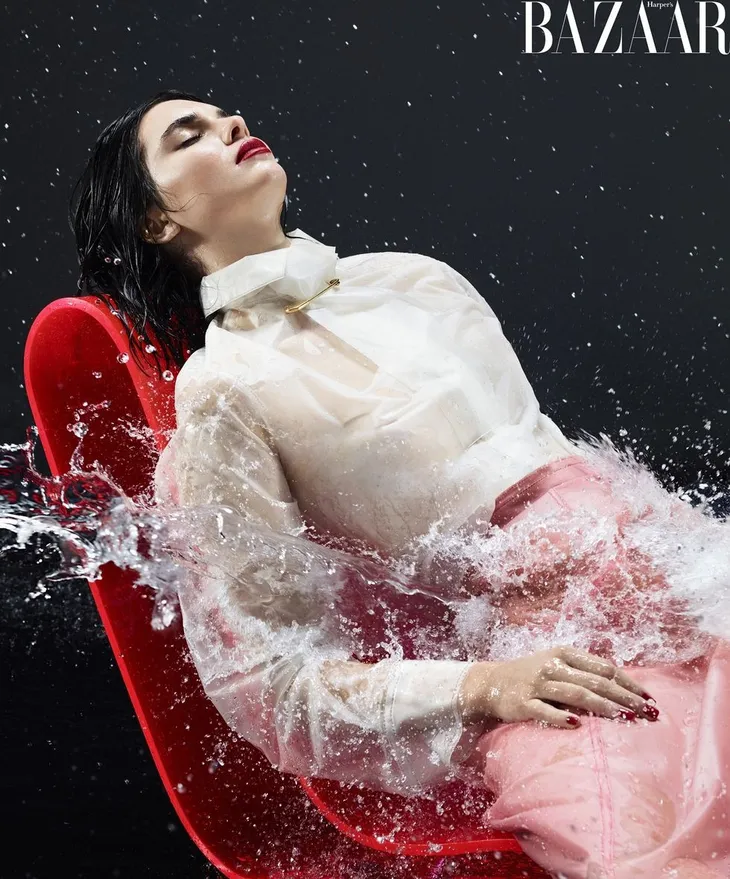 Kendall Jenner đẹp ấn tượng trên Harpers Bazaar - Ảnh 4. Kendall Jenner đẹp ấn tượng trên Harpers Bazaar - Ảnh 4.