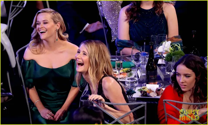 Thiên nga nước Úc tỏa sáng tại SAG Awards 2018 - Ảnh 4. Thiên nga nước Úc tỏa sáng tại SAG Awards 2018 - Ảnh 4.