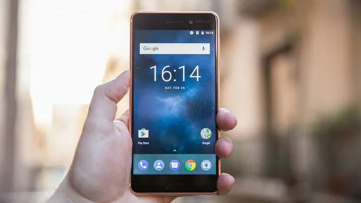 Đâu là chiếc smartphone nồi đồng cối đá nhất năm 2017? - Ảnh 1. Đâu là chiếc smartphone nồi đồng cối đá nhất năm 2017? - Ảnh 1.