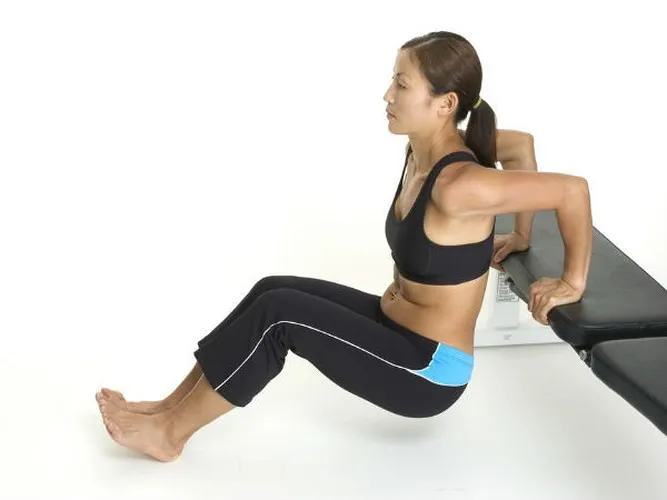 8 cách hiệu quả làm giảm mỡ béo trên cánh tay - Ảnh 2. 8 cách hiệu quả làm giảm mỡ béo trên cánh tay - Ảnh 2.