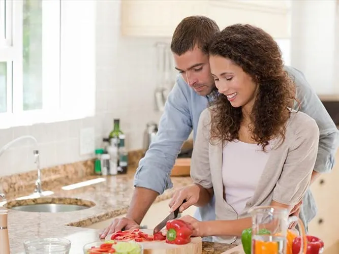 9 điều các cặp đôi nên làm để cuộc sống thêm hạnh phúc - Ảnh 2. 9 điều các cặp đôi nên làm để cuộc sống thêm hạnh phúc - Ảnh 2.