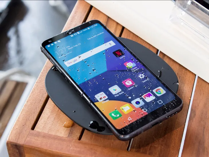 Thật không thể tin nổi: Hầu hết chúng ta đều đang sạc pin smartphone sai cách - Ảnh 3. Thật không thể tin nổi: Hầu hết chúng ta đều đang sạc pin smartphone sai cách - Ảnh 3.