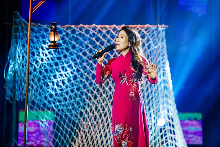 Sol Vàng: Ngọc Sơn ngậm ngùi tiếc thương cho mối tình đơn phương - Ảnh 6. Sol Vàng: Ngọc Sơn ngậm ngùi tiếc thương cho mối tình đơn phương - Ảnh 6.