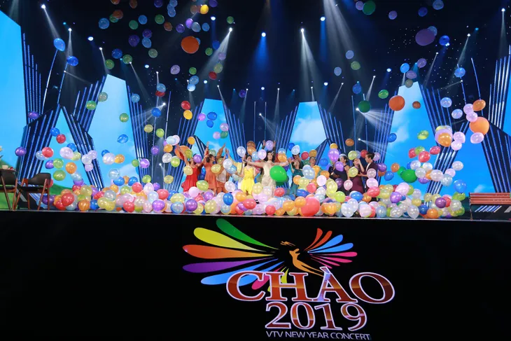 Đón xem đại tiệc âm nhạc Chào 2019 (20h10, VTV1) - Ảnh 1. Đón xem đại tiệc âm nhạc Chào 2019 (20h10, VTV1) - Ảnh 1.