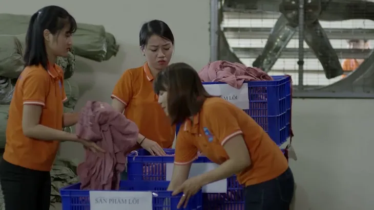 Những cô gái trong thành phố - Tập 8: 4 chị em hợp sức vạch tội làm ăn phi pháp của Hoa - Lý - Ảnh 2. Những cô gái trong thành phố - Tập 8: 4 chị em hợp sức vạch tội làm ăn phi pháp của Hoa - Lý - Ảnh 2.