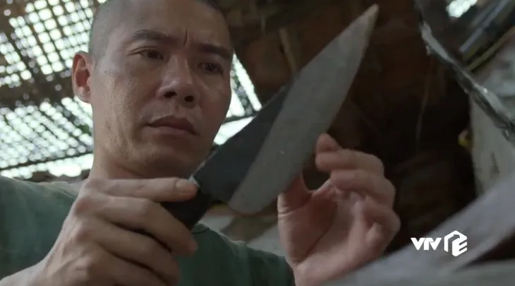 Những cô gái trong thành phố - Tập 8: Lâm đồ tể khiến cả xóm trọ khiếp sợ, Ly chanh chua gây hấn - Ảnh 5. Những cô gái trong thành phố - Tập 8: Lâm đồ tể khiến cả xóm trọ khiếp sợ, Ly chanh chua gây hấn - Ảnh 5.