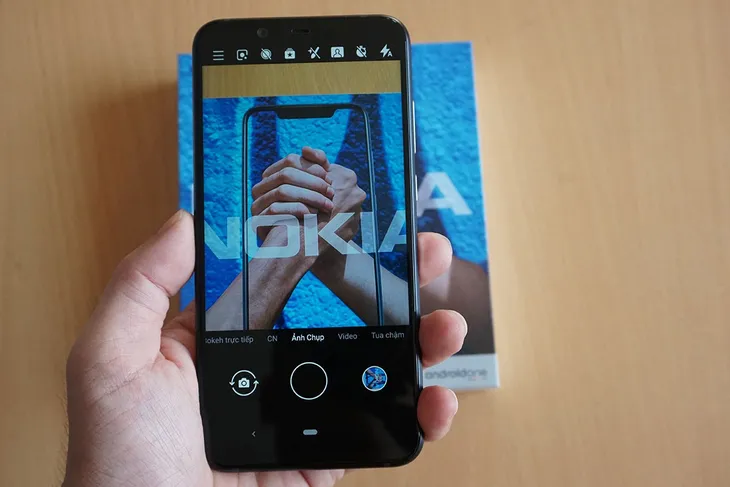 Đập hộp Nokia 8.1 - smartphone chạy Snapdragon 710 có giá rẻ nhất tại Việt Nam - Ảnh 6. Đập hộp Nokia 8.1 - smartphone chạy Snapdragon 710 có giá rẻ nhất tại Việt Nam - Ảnh 6.