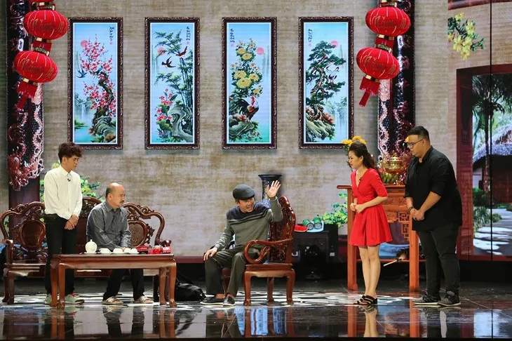 Hé lộ sân khấu hoành tráng đậm sắc xuân của Gala Cười 2019 - Ảnh 8. Hé lộ sân khấu hoành tráng đậm sắc xuân của Gala Cười 2019 - Ảnh 8.