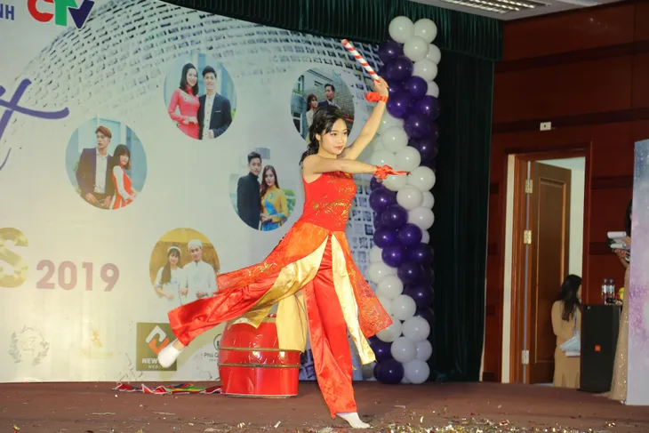 Sinh viên Cao đẳng Truyền hình tỏa sáng trong đêm Chung kết CTV Wings 2019 - Ảnh 9. Sinh viên Cao đẳng Truyền hình tỏa sáng trong đêm Chung kết CTV Wings 2019 - Ảnh 9.
