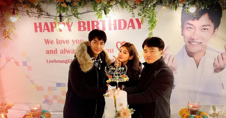 Lee Seung Gi đón sinh nhật tuổi 32 ở phim trường - Ảnh 2. Lee Seung Gi đón sinh nhật tuổi 32 ở phim trường - Ảnh 2.