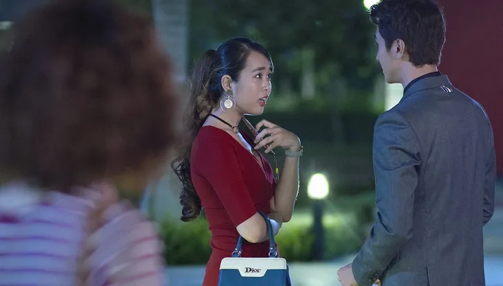 Mối tình đầu của tôi - Tập 2: Gặp lại Nam Phong sau 15 năm, An Chi có dám lộ diện? - Ảnh 7. Mối tình đầu của tôi - Tập 2: Gặp lại Nam Phong sau 15 năm, An Chi có dám lộ diện? - Ảnh 7.