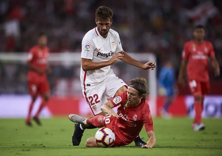 Lịch thi đấu bóng đá châu Âu ngày 19/01: Tâm điểm Arsenal - Chelsea - Ảnh 1. Lịch thi đấu bóng đá châu Âu ngày 19/01: Tâm điểm Arsenal - Chelsea - Ảnh 1.