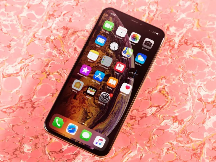 Không phải iPhone XS, đây là chiếc smartphone hoàn hảo nhất năm 2018 - Ảnh 2. Không phải iPhone XS, đây là chiếc smartphone hoàn hảo nhất năm 2018 - Ảnh 2.