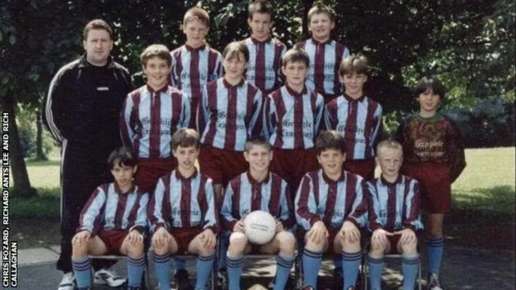Ân oán sau 20 năm giữa Milner và thầy giáo dạy thể dục - Ảnh 1. Ân oán sau 20 năm giữa Milner và thầy giáo dạy thể dục - Ảnh 1.