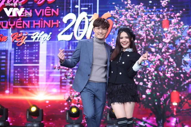 Phanh Lee làm người tình mùa đông ngọt ngào bên Đình Tú - Ảnh 7. Phanh Lee làm người tình mùa đông ngọt ngào bên Đình Tú - Ảnh 7.