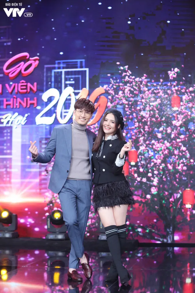 Phanh Lee làm người tình mùa đông ngọt ngào bên Đình Tú - Ảnh 6. Phanh Lee làm người tình mùa đông ngọt ngào bên Đình Tú - Ảnh 6.