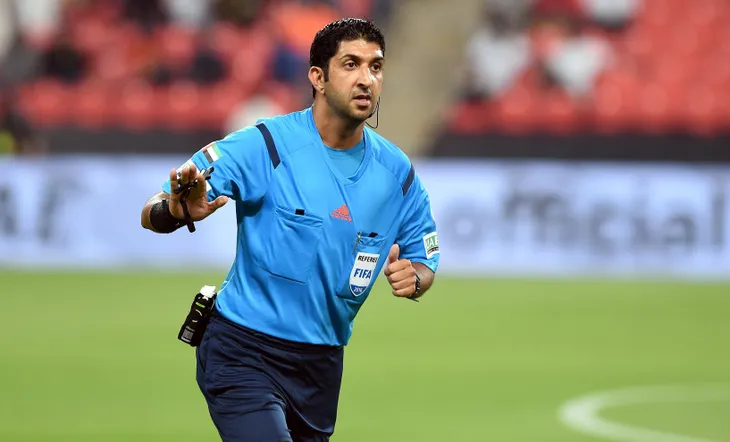 Asian Cup 2019: Trọng tài World Cup bắt chính trận tứ kết ĐT Việt Nam - ĐT Nhật Bản - Ảnh 1. Asian Cup 2019: Trọng tài World Cup bắt chính trận tứ kết ĐT Việt Nam - ĐT Nhật Bản - Ảnh 1.