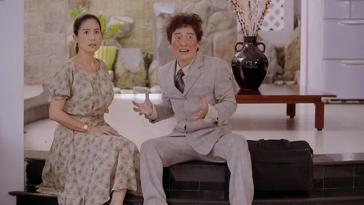 Mối tình đầu của tôi tập 3: Hạ Linh bị ép đóng giả An Chi đi gặp Nam Phong sau 15 năm - Ảnh 1. Mối tình đầu của tôi tập 3: Hạ Linh bị ép đóng giả An Chi đi gặp Nam Phong sau 15 năm - Ảnh 1.