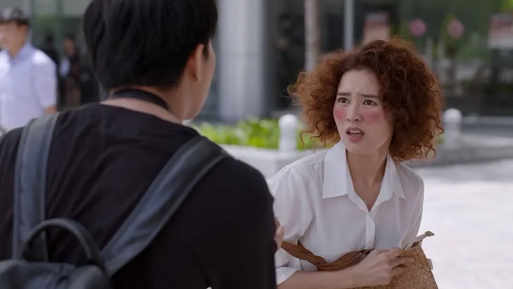 Mối tình đầu của tôi - Tập 4: Hí hửng tìm được việc, An Chi lại té ngửa vì làm cùng Minh Huy - Ảnh 2. Mối tình đầu của tôi - Tập 4: Hí hửng tìm được việc, An Chi lại té ngửa vì làm cùng Minh Huy - Ảnh 2.
