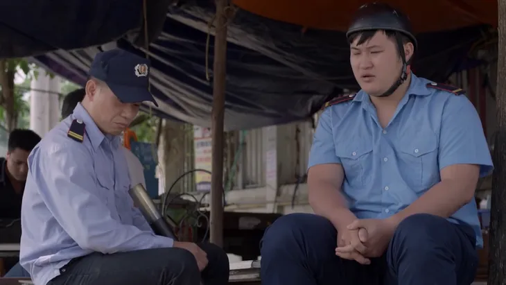 Những cô gái trong thành phố - Tập 12: Rượu mời không uống, Trúc bị ép uống rượu phạt - Ảnh 5. Những cô gái trong thành phố - Tập 12: Rượu mời không uống, Trúc bị ép uống rượu phạt - Ảnh 5.