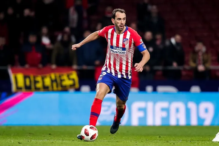 diego-godin-dribble diego-godin-dribble