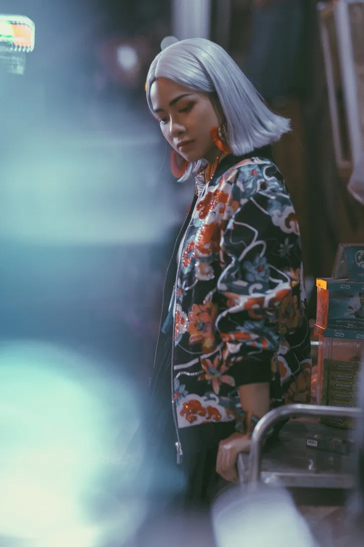 Sau bản hit 10 triệu view, Dương Hoàng Yến lột xác hoàn toàn với hình ảnh cá tính - Ảnh 2. Sau bản hit 10 triệu view, Dương Hoàng Yến lột xác hoàn toàn với hình ảnh cá tính - Ảnh 2.