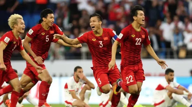 FIFA ca ngợi màn trình diễn ấn tượng của ĐT Việt Nam tại Asian Cup - Ảnh 3. FIFA ca ngợi màn trình diễn ấn tượng của ĐT Việt Nam tại Asian Cup - Ảnh 3.