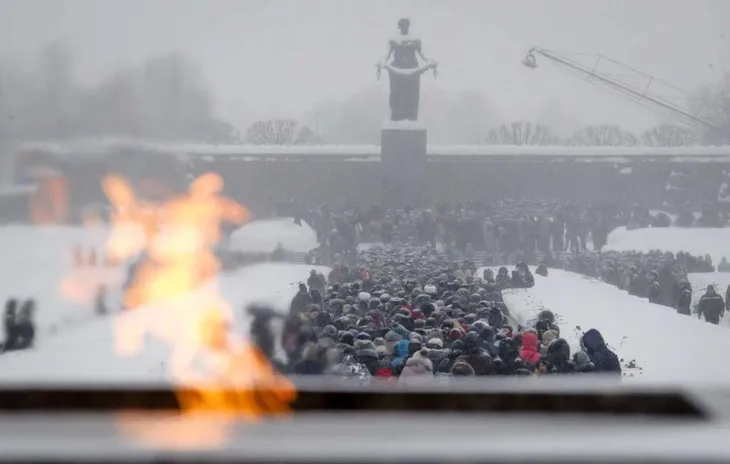 Nga kỷ niệm 75 năm chiến thắng Leningrad - Ảnh 4. Nga kỷ niệm 75 năm chiến thắng Leningrad - Ảnh 4.