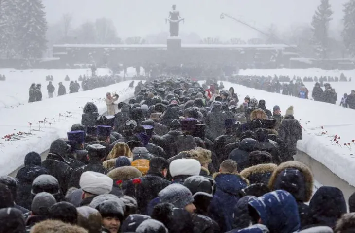 Nga kỷ niệm 75 năm chiến thắng Leningrad - Ảnh 11. Nga kỷ niệm 75 năm chiến thắng Leningrad - Ảnh 11.