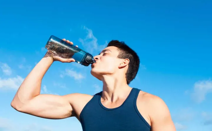 Bí kíp đơn giản xóa nếp nhăn vùng mắt - Ảnh 6. Bí kíp đơn giản xóa nếp nhăn vùng mắt - Ảnh 6.