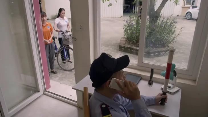 Những cô gái trong thành phố - Tập 13: Đến đường cùng, Mai chấp nhận lấy ông Khanh chủ nợ? - Ảnh 3. Những cô gái trong thành phố - Tập 13: Đến đường cùng, Mai chấp nhận lấy ông Khanh chủ nợ? - Ảnh 3.