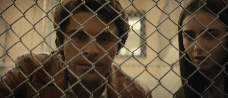 Zac Efron làm mới mình với vai diễn kẻ giết người hàng loạt - Ảnh 2. Zac Efron làm mới mình với vai diễn kẻ giết người hàng loạt - Ảnh 2.