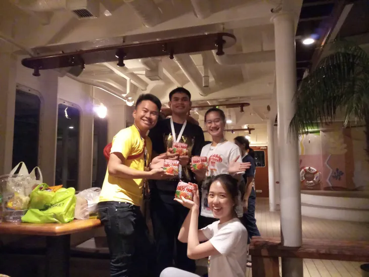 Đoàn SSEAYP Việt Nam 2018 quảng bá ẩm thực quê nhà đến bạn bè quốc tế - Ảnh 1. Đoàn SSEAYP Việt Nam 2018 quảng bá ẩm thực quê nhà đến bạn bè quốc tế - Ảnh 1.