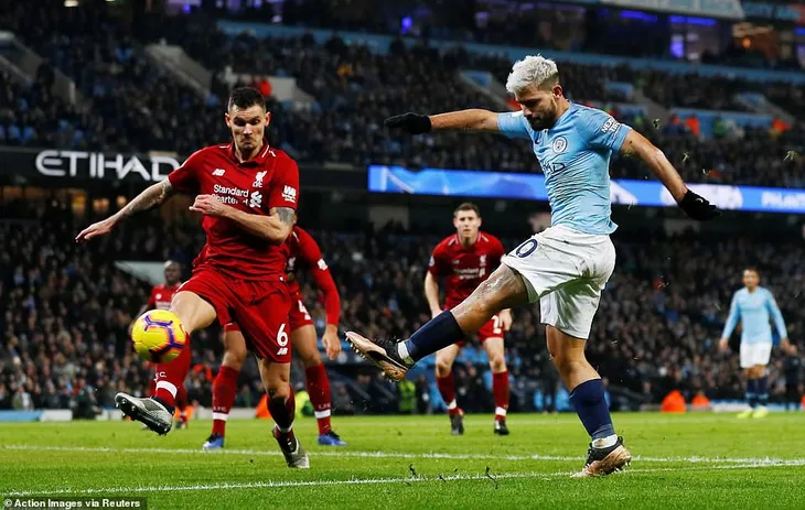 Manchester City 2-1 Liverpool: Klopp nhận trận thua đầu tiên trong mùa giải - Ảnh 3. Manchester City 2-1 Liverpool: Klopp nhận trận thua đầu tiên trong mùa giải - Ảnh 3.