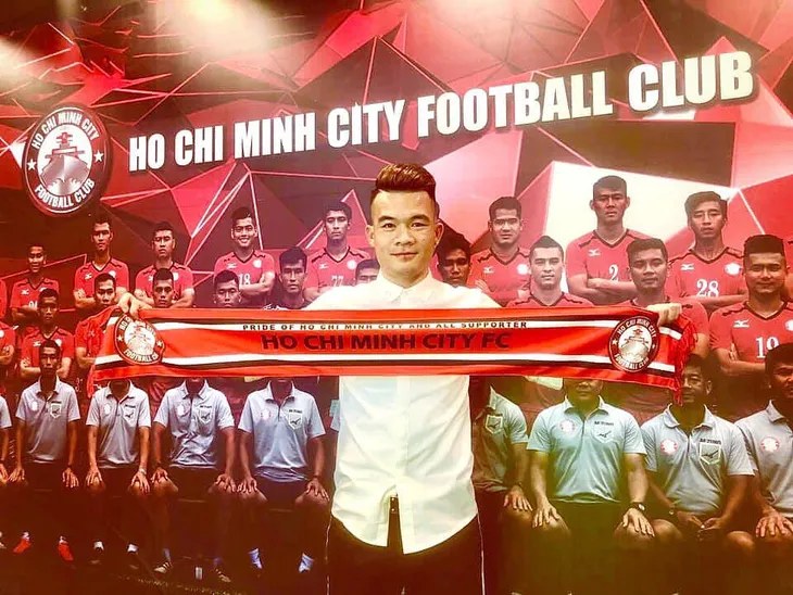 Ngô Hoàng Thịnh gia nhập CLB TP Hồ Chí Minh - Ảnh 1. Ngô Hoàng Thịnh gia nhập CLB TP Hồ Chí Minh - Ảnh 1.