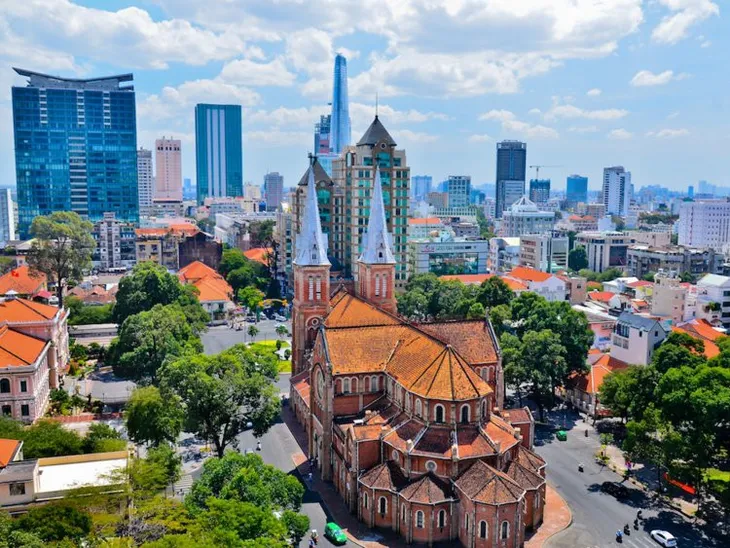 TP Hồ Chí Minh lọt top 10 thành phố du lịch hot nhất 2019 - Ảnh 1. TP Hồ Chí Minh lọt top 10 thành phố du lịch hot nhất 2019 - Ảnh 1.