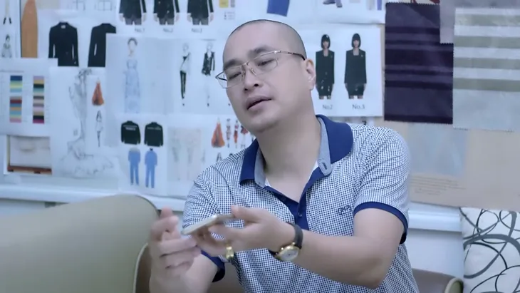 Những cô gái trong thành phố - Tập 7: Quản đốc Lý dọa tung clip giường chiếu của nữ công nhân lên mạng - Ảnh 2. Những cô gái trong thành phố - Tập 7: Quản đốc Lý dọa tung clip giường chiếu của nữ công nhân lên mạng - Ảnh 2.