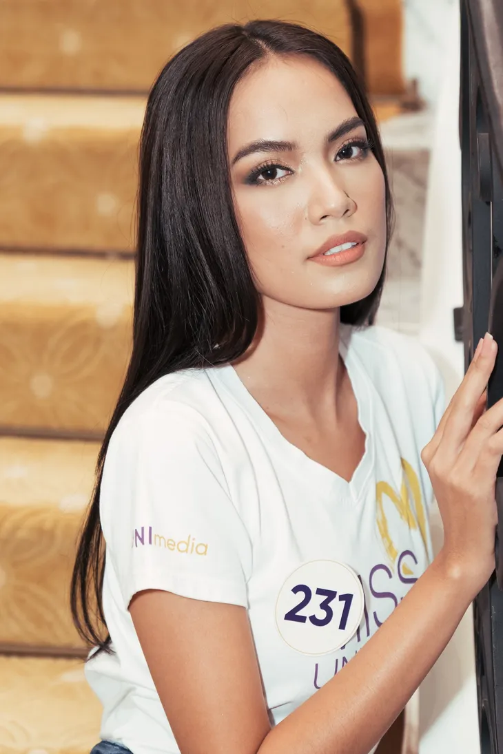 Hot girl đóng mòng biển Về nhà đi con lọt Top 60 Hoa hậu Hoàn vũ Việt Nam 2019 - Ảnh 5. Hot girl đóng mòng biển Về nhà đi con lọt Top 60 Hoa hậu Hoàn vũ Việt Nam 2019 - Ảnh 5.