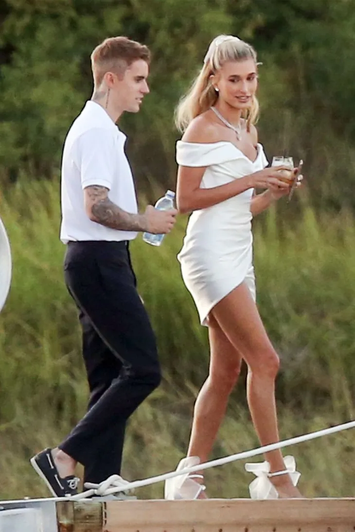 Tất tần tật về đám cưới của Justin Bieber và Hailey! - Ảnh 1. Tất tần tật về đám cưới của Justin Bieber và Hailey! - Ảnh 1.