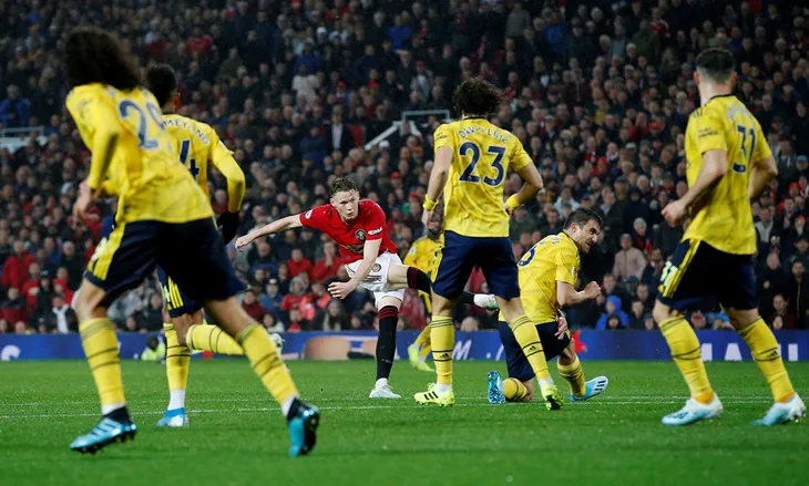 Chia điểm với Arsenal, Manchester United có khởi đầu tệ hại nhất sau 30 năm - Ảnh 2. Chia điểm với Arsenal, Manchester United có khởi đầu tệ hại nhất sau 30 năm - Ảnh 2.