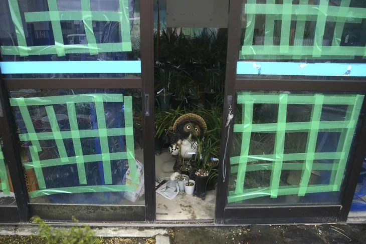 Nhật Bản đối phó với siêu bão Hagibis - Ảnh 2. Nhật Bản đối phó với siêu bão Hagibis - Ảnh 2.