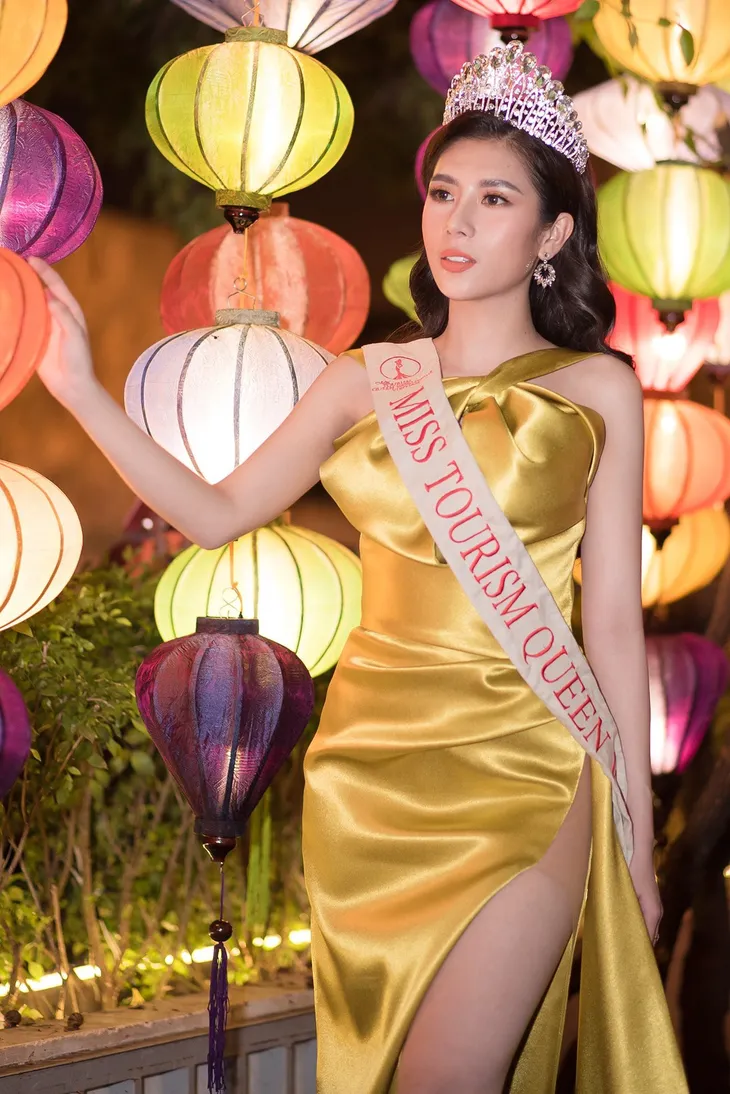 Á khôi Dương Yến Nhung đại diện Việt Nam dự thi Hoa hậu Du lịch thế giới 2019 - Ảnh 2. Á khôi Dương Yến Nhung đại diện Việt Nam dự thi Hoa hậu Du lịch thế giới 2019 - Ảnh 2.